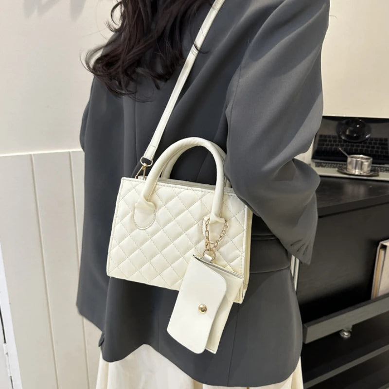 Wide Strap Diamond Bag – style without the stress
