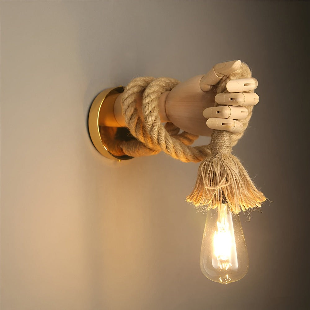 ForgeLoom – Vägglampa i Trä & Smidesjärn med Retrostil