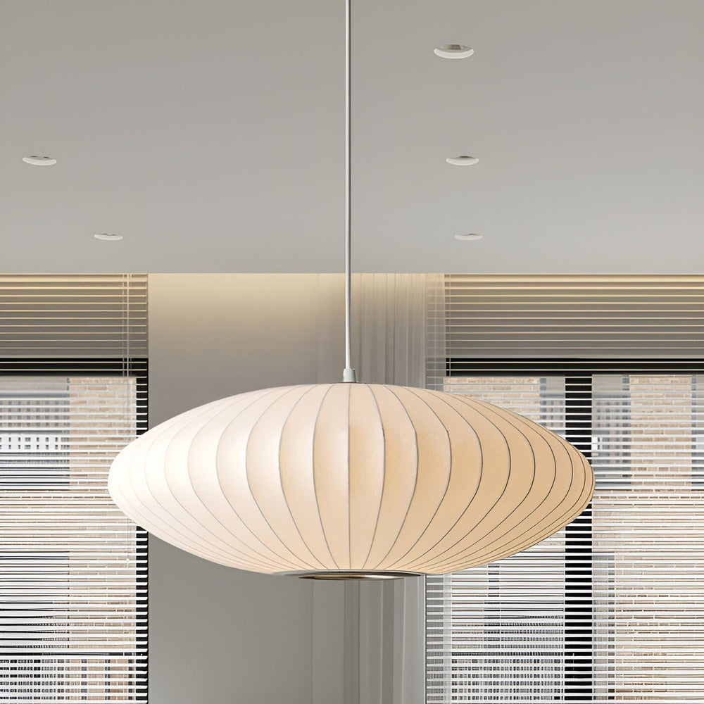 Velura Glow – Modern Tygpendellampa med Mjuk Ljusspridning