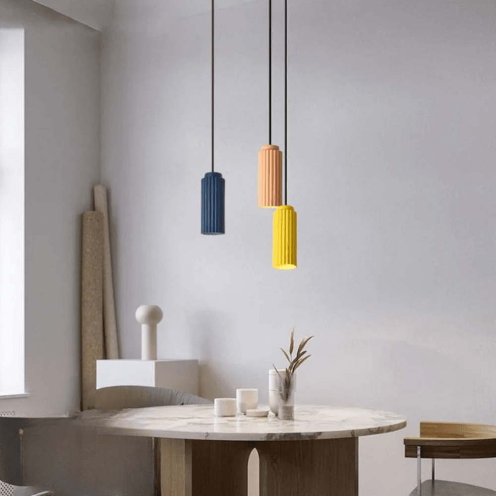 Lunava – Skandinavisk Taklampa i Glas & Metall